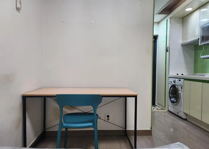 Yn Cozy Near Gasan Digital Complex Station